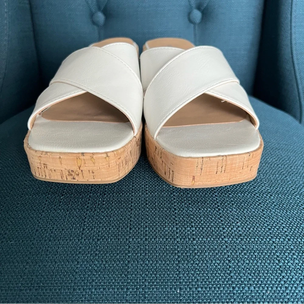 Sun + Stone Giigi wedge sandals - Picture 7 of 11